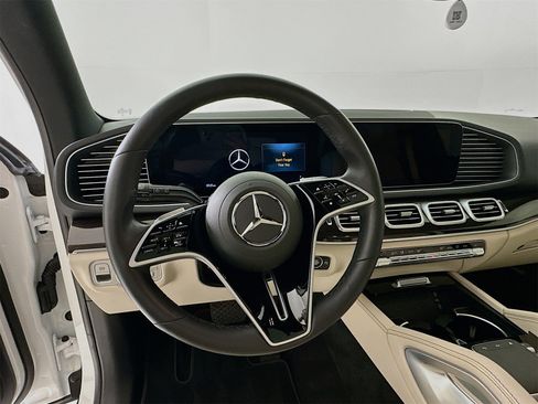 Certified 2025 Mercedes-Benz GLE 450 4MATIC image 12