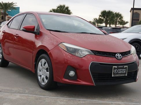 Used 2016 Toyota Corolla S image 3
