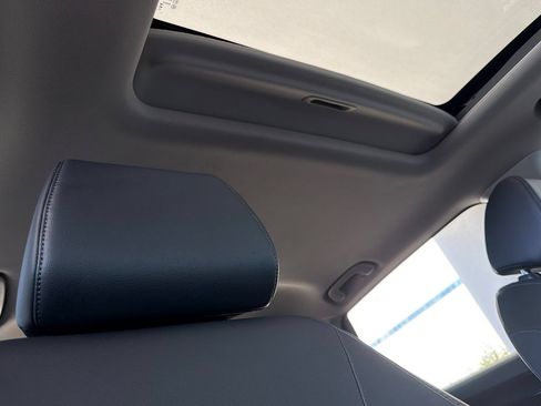 Used 2024 Honda CR-V EX-L image 19