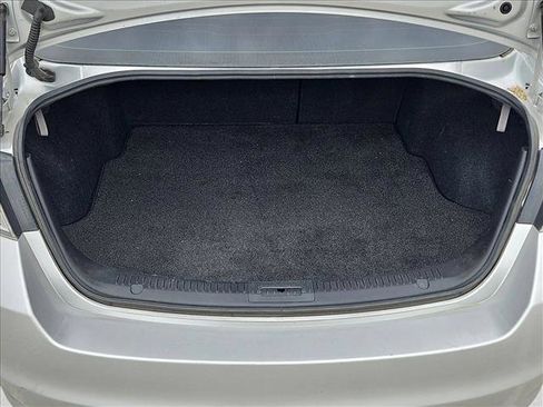 Used 2009 MAZDA MAZDA6 i Grand Touring w/ Moonroof & Bose Pkg image 2