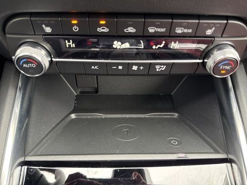 Used 2025 MAZDA CX-5 Carbon Edition image 16