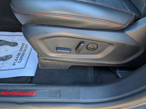 Used 2025 Ford Explorer ST image 13