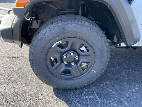 New 2026 Jeep Wrangler Sport AWD/4WD image 35
