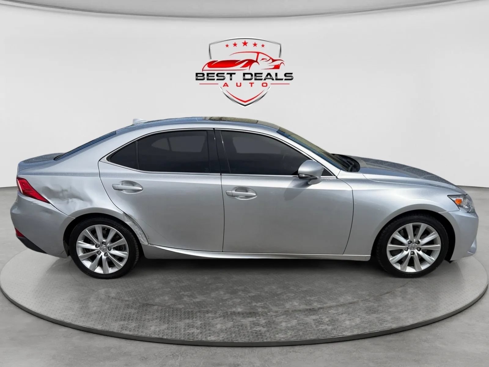 Used 2016 Lexus IS 200t RWD image 7