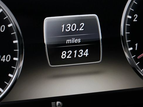 Used 2014 Mercedes-Benz S 550 Sedan image 19