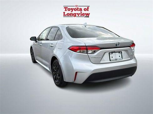 Certified 2024 Toyota Corolla LE image 3