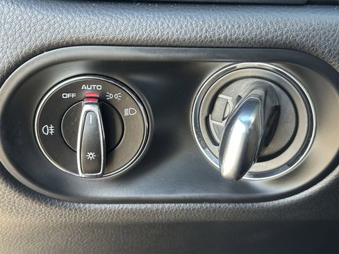 Used 2021 Porsche Macan S image 30