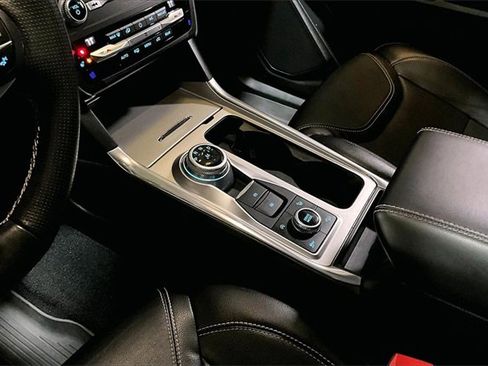 Used 2020 Ford Explorer ST w/ ST Street Pack image 33