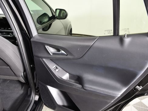 Used 2025 Chevrolet Equinox LT AWD/4WD image 44