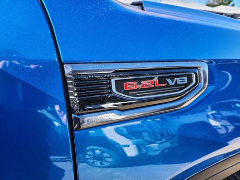 Used 2023 GMC Sierra 1500 AT4 w/ Technology Package image 21