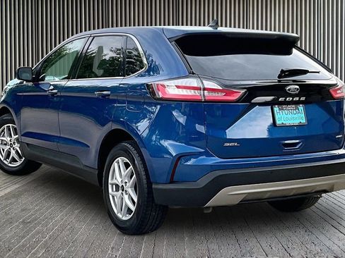 Used 2024 Ford Edge SEL AWD/4WD image 2