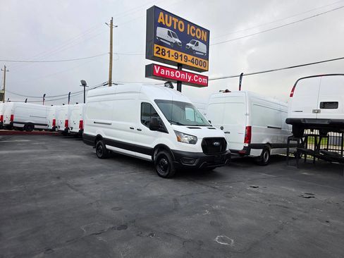 Used 2023 Ford Transit 250 148 High Roof Extended image 24