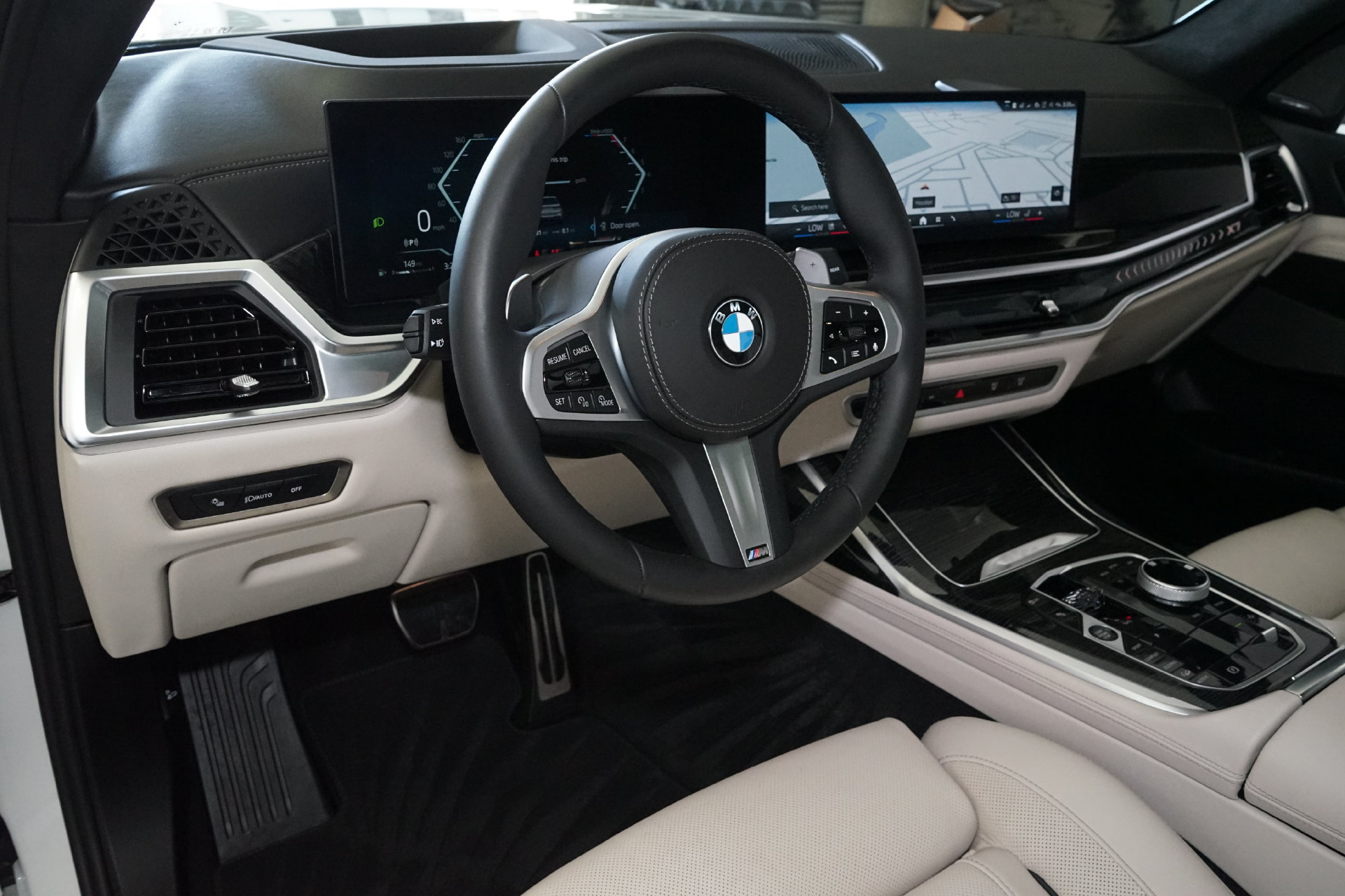 Used 2026 BMW X7 xDrive40i w/ Executive Package AWD/4WD image 2