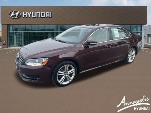 Used 2014 Volkswagen Passat 1.8T SE image 1