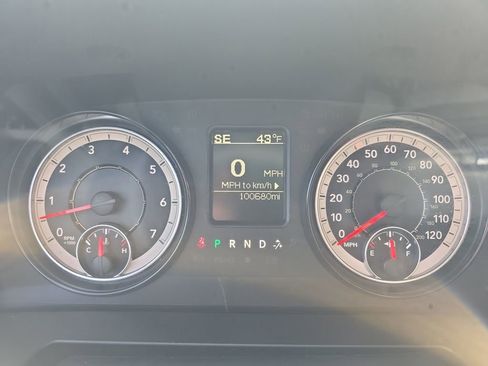 Used 2019 RAM 1500 Classic SLT image 18