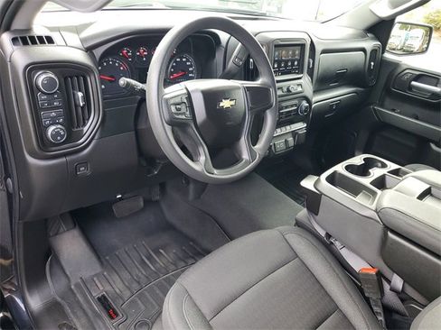 Certified 2023 Chevrolet Silverado 1500 Custom image 18