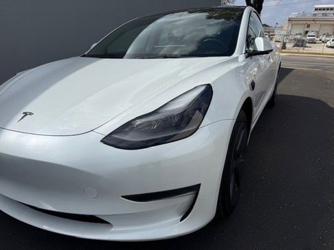 Used 2023 Tesla Model 3 Standard Range RWD image 5