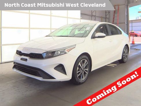 Used 2024 Kia Forte LXS w/ LXS Technology Package FWD image 1