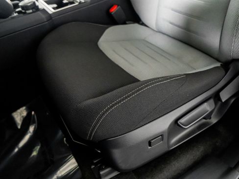 Used 2025 Toyota 4Runner TRD Off-Road image 26