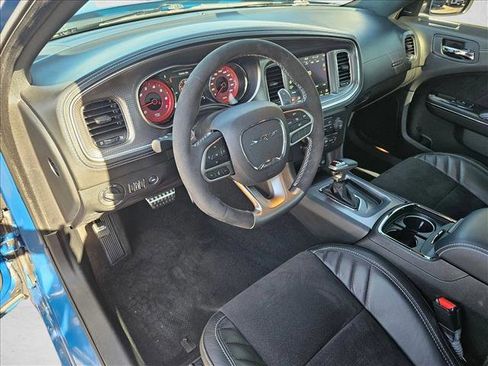 Used 2022 Dodge Charger SRT Hellcat w/ Harman/Kardon Audio Group RWD image 10