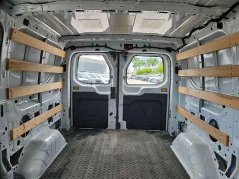 Used 2024 Ford Transit 250 Low Roof w/ Exterior Upgrade Package RWD image 29