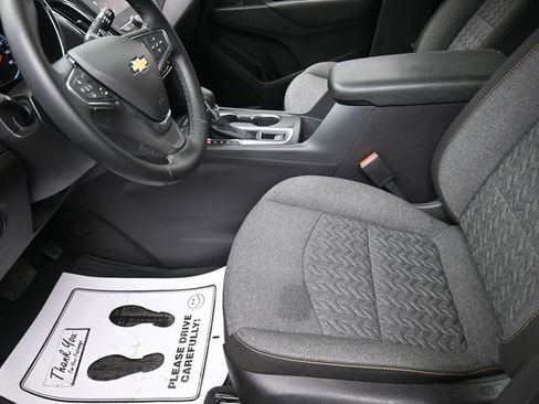 Used 2024 Chevrolet Equinox LT image 15