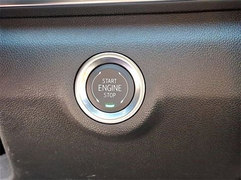 Certified 2026 GMC Terrain Elevation w/ Technology Package II image 18