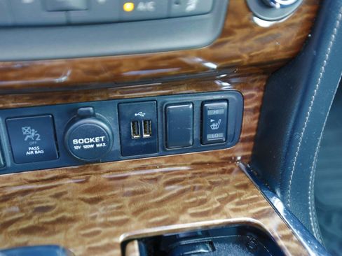 Used 2019 Nissan Armada SL w/ Premium Package AWD/4WD image 12