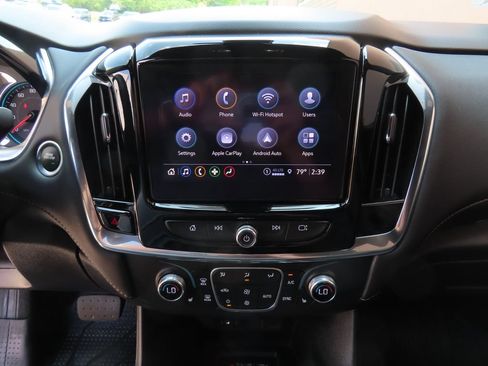 Certified 2023 Chevrolet Traverse LT AWD/4WD image 17