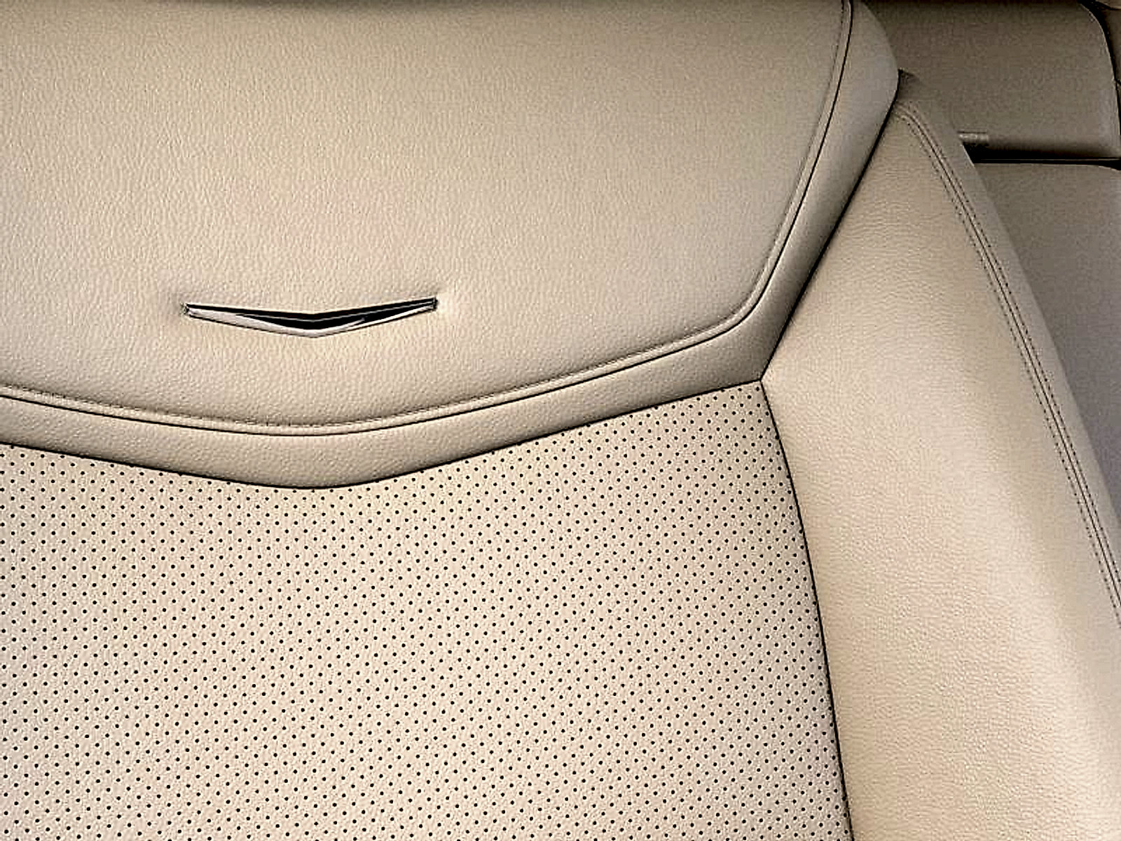 New 2026 Cadillac XT5 Premium Luxury FWD image 21