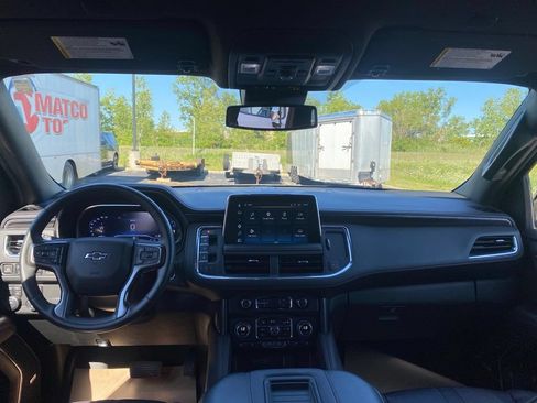 Used 2023 Chevrolet Tahoe RST w/ Luxury Package AWD/4WD image 23