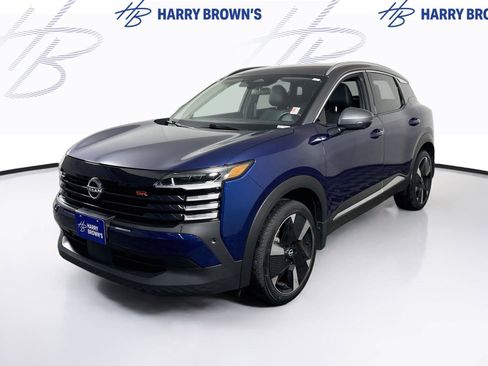 Used 2025 Nissan Kicks SR w/ Illumination Package AWD/4WD image 1