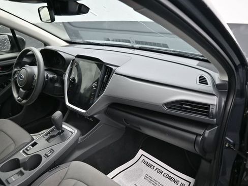 Used 2025 Subaru Crosstrek 2.0i Premium AWD/4WD image 9