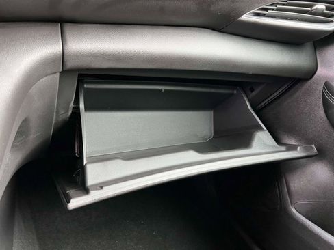 Used 2023 Buick Envision Preferred image 33