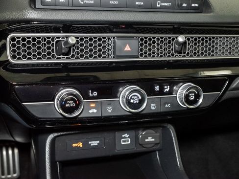 Used 2023 Honda Civic Sport image 20
