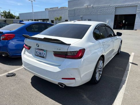 Used 2023 BMW 330i Sedan w/ Premium Package RWD image 3