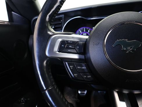 Used 2019 Ford Mustang GT Premium RWD image 21
