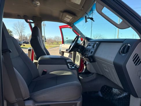 Used 2009 Ford F250 XLT image 36