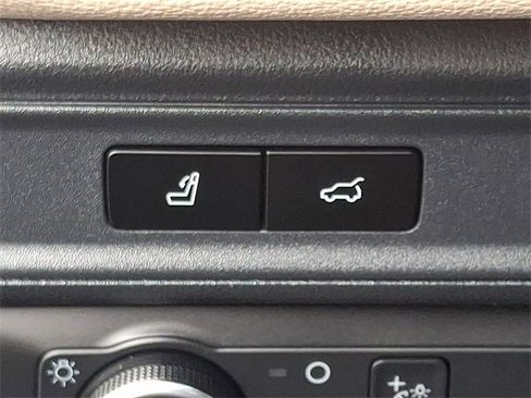 Used 2023 Ford Expedition Max Limited image 27