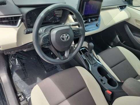 Used 2023 Toyota Corolla LE FWD image 14