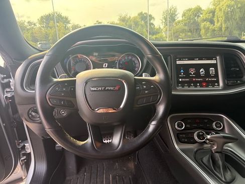 Used 2020 Dodge Challenger R/T Scat Pack RWD image 18