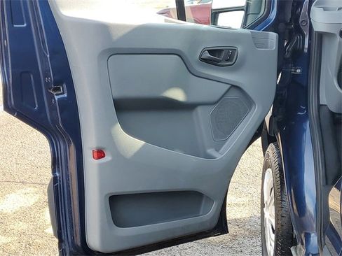 Used 2016 Ford Transit 250 148 Medium Roof image 8