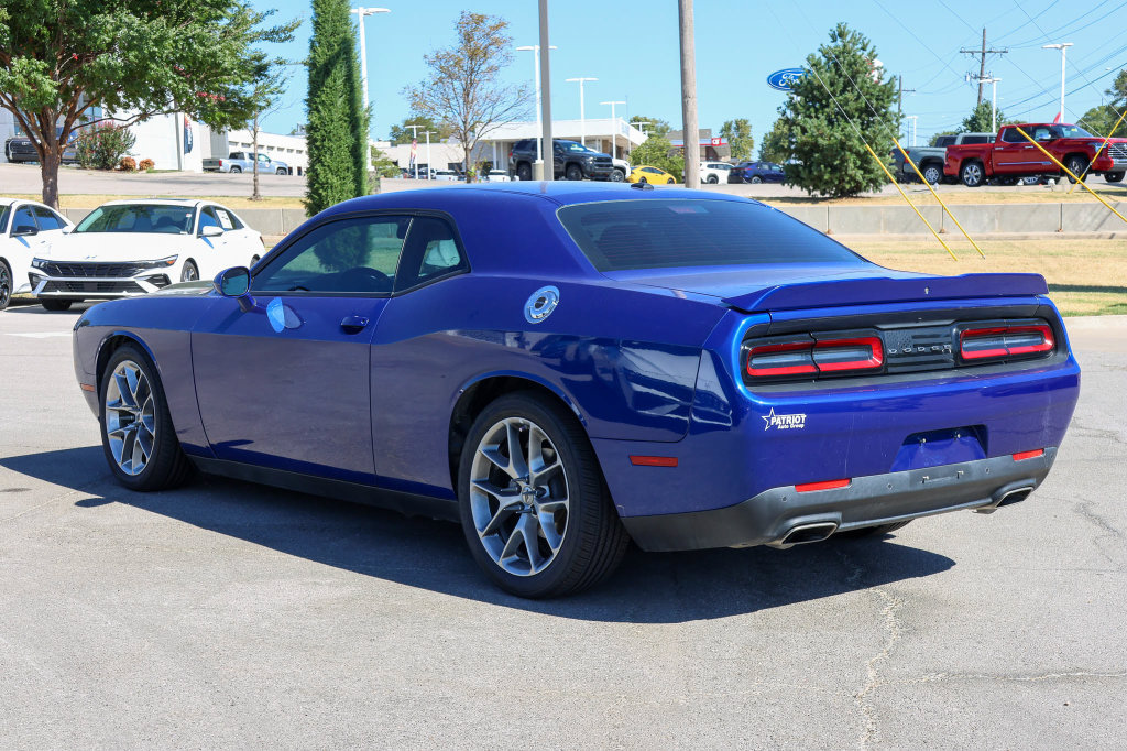 Used 2022 Dodge Challenger GT w/ Driver Convenience Group RWD image 5