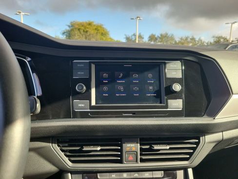 Used 2024 Volkswagen Jetta S image 21