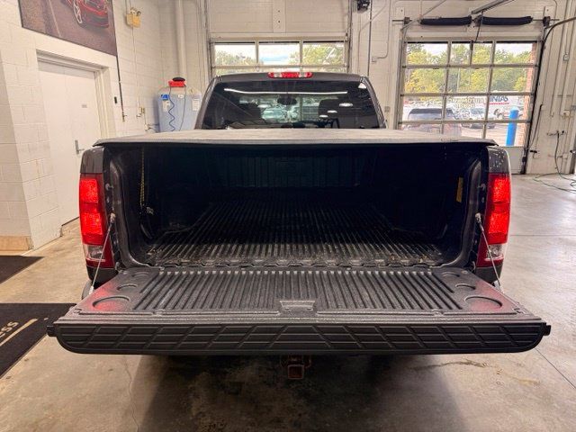Used 2010 GMC Sierra 1500 SLE w/ Power Pack Plus AWD/4WD image 20