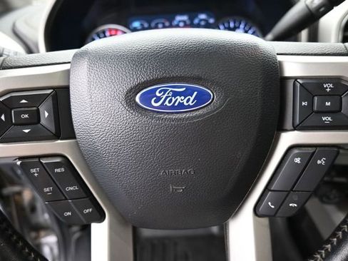 Used 2021 Ford F250 Lariat w/ Lariat Ultimate Package image 30