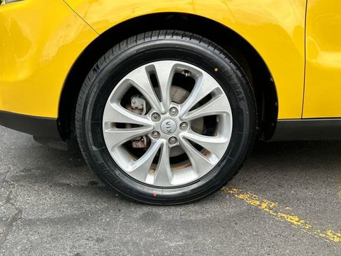 Used 2016 Kia Soul + image 25