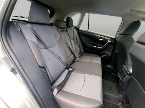 Used 2025 Toyota RAV4 XLE w/ Convenience Package FWD image 19
