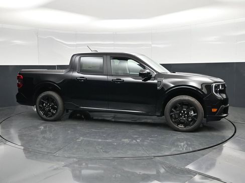 New 2026 Ford Maverick Lobo AWD/4WD image 3