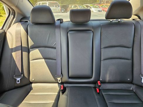 Used 2017 Honda Accord Touring image 18